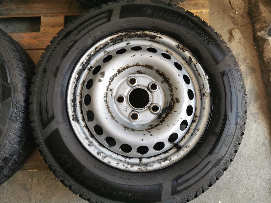 Jante tabla Vw T5 / T6 / Transporter cu anvelope de iarna