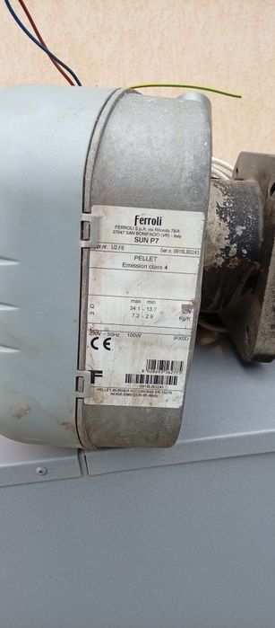 Vând buncăr+șnec+ arzător