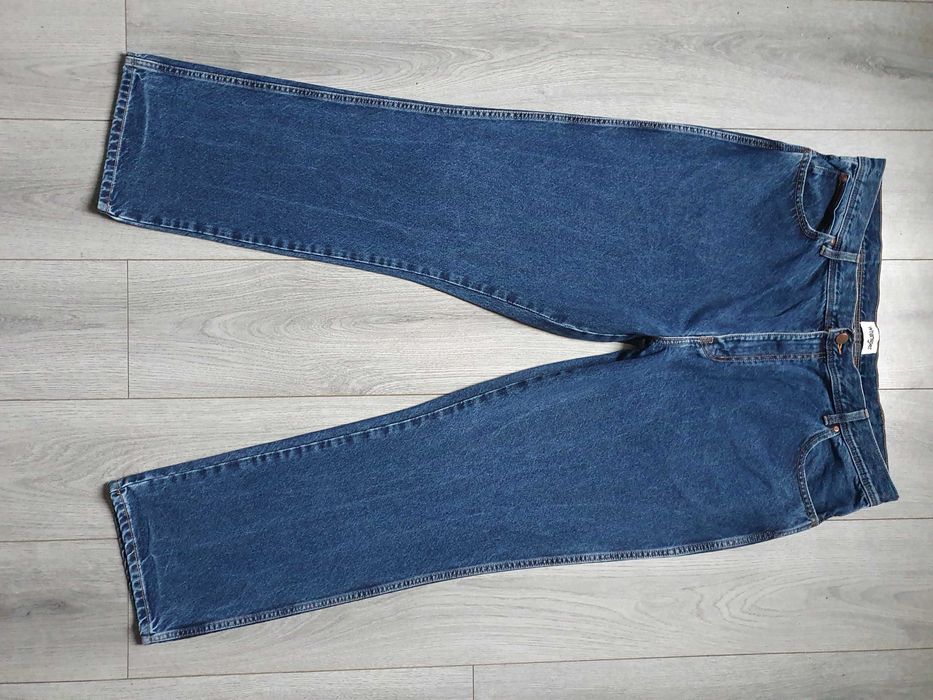 Blugi WRANGLER "Texas" - Marime W42 L32 (Talie 106 cm)