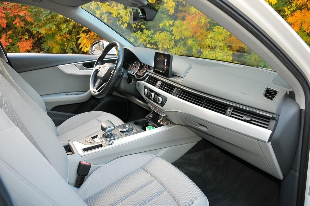 Audi A4 B9 2.0 tdi 2017 150 cai