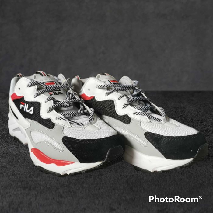 Оригинални маратинки Fila