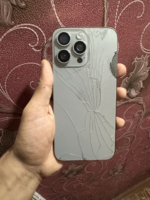 Iphone 15 pro max xolat yaxsh