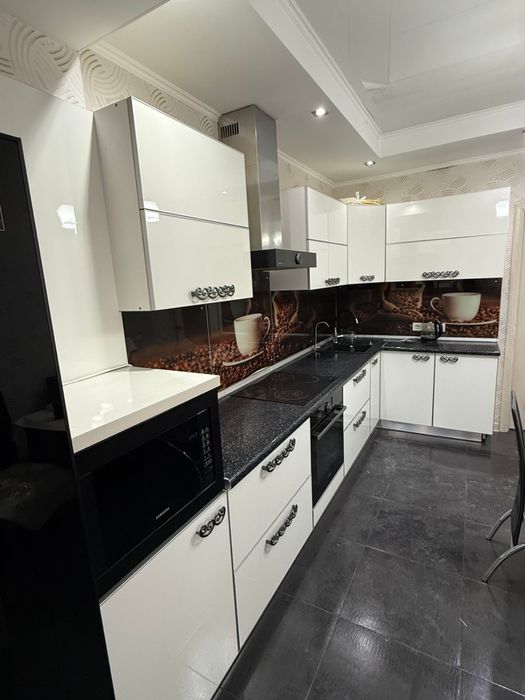 Кухонная гарнитура