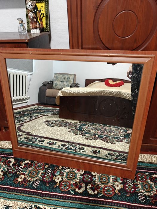 Продается Зеркало