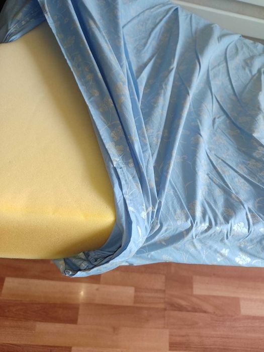 Продам детскую кровать 160 х 80