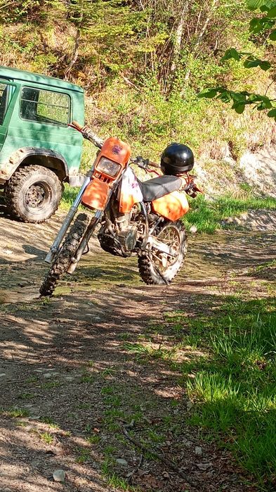 Enduro Suzuki DR 350