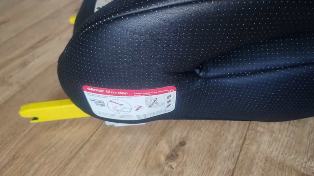 Inaltator auto pentru copii cu prindere isofix