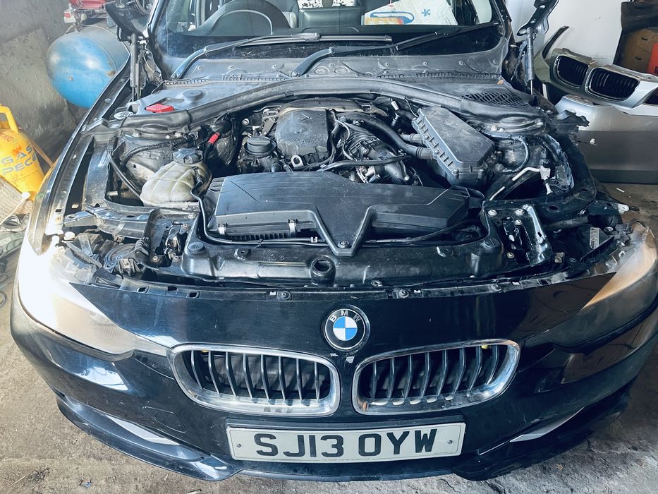 Bmw f30 motorul de 116 cai pentru dezmembrat
