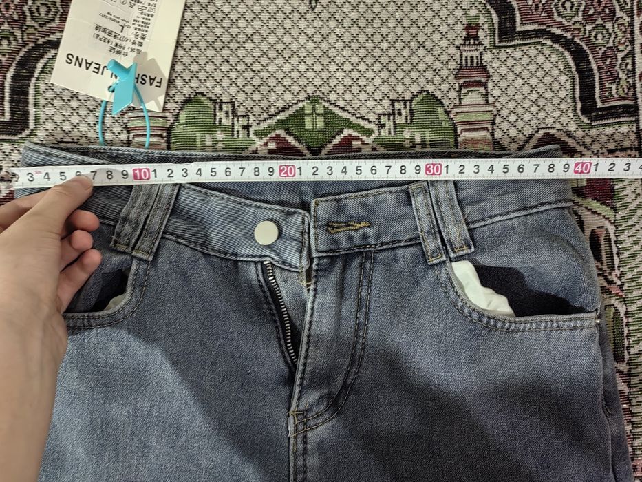 Новые женские джинсы
