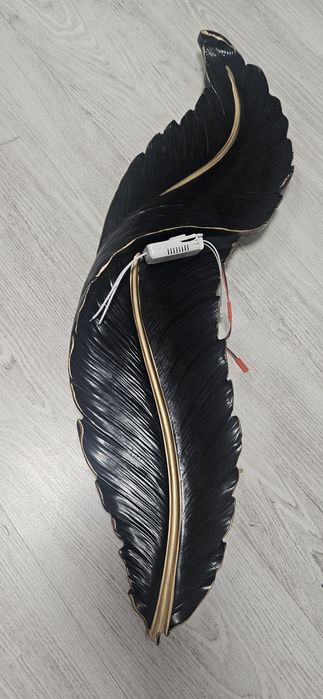 Led Feather Black Mini