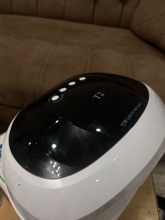 LED лампа для маникюра