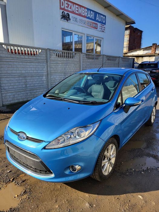 Bara fata/Aripa/Trager/Capota/Far/Radiator Ford Fiesta mk6 2010 1.3 benzina