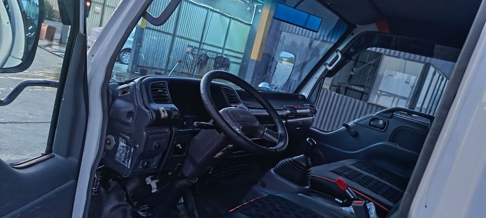 Isuzu samosval sotiladi