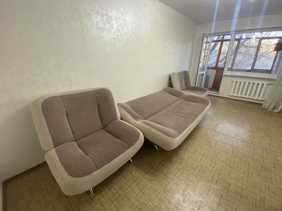 Диван с креслами