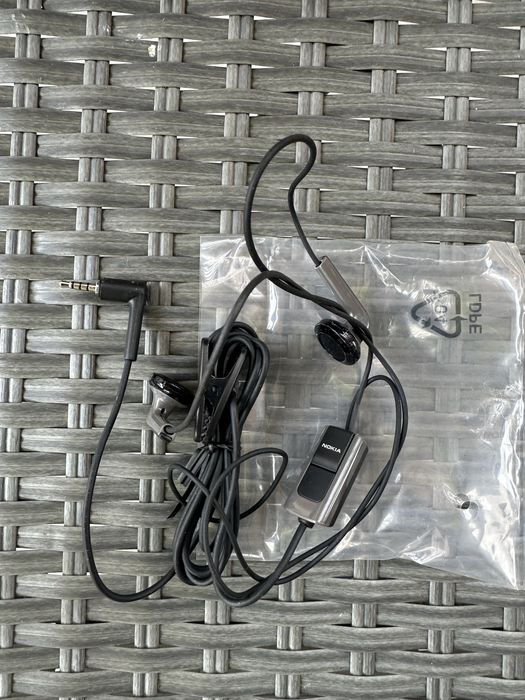 Casti Nokia cu Fir, originale