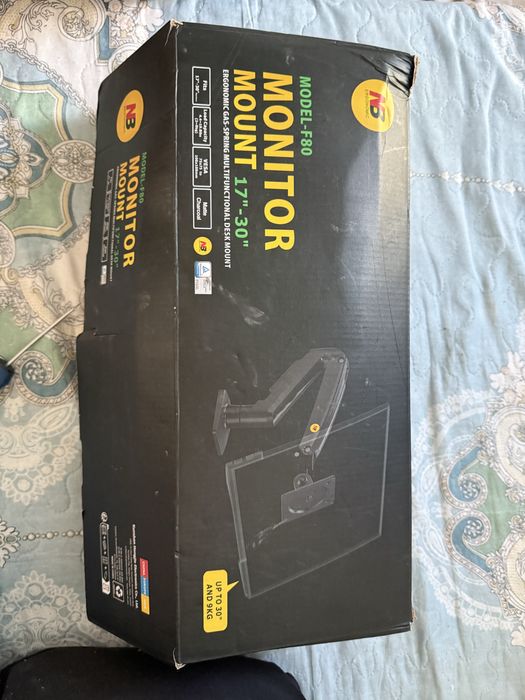 Кранштейн для монитора