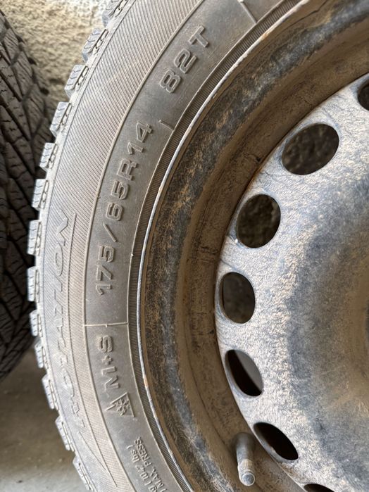 Продава 4бр зимни гуми