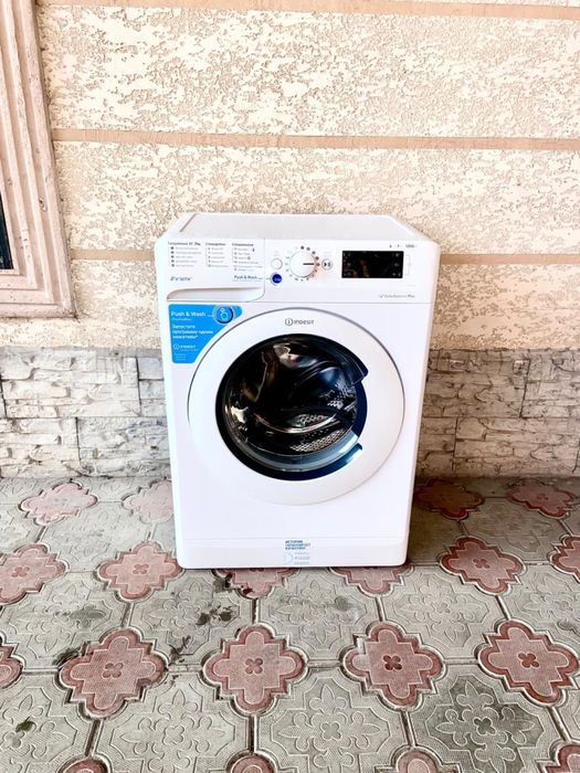 Продам стиральную машинку