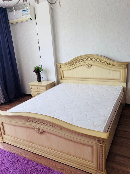 Продается спальный гарнитур .Цена 80 тыс