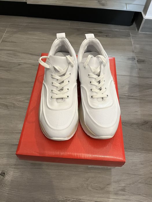 Pantofi dama piele naturala - marimea 36