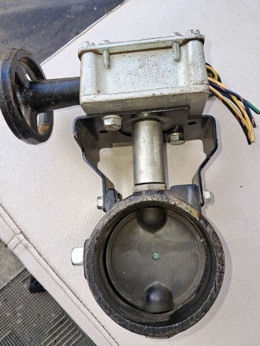 Robinet fluture electruc