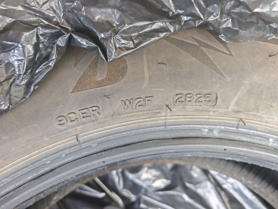 Cauciucuri iarna Bridgestone Blizzak LM005