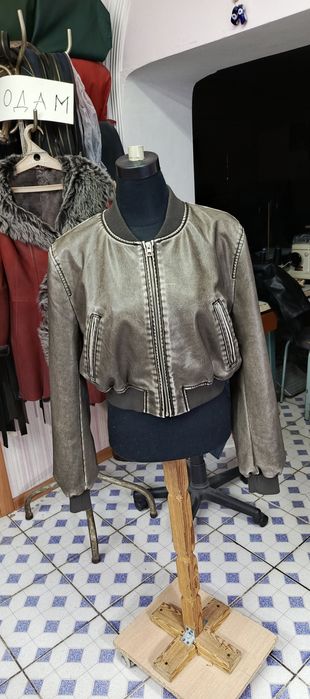 Куртка женская, экокожа