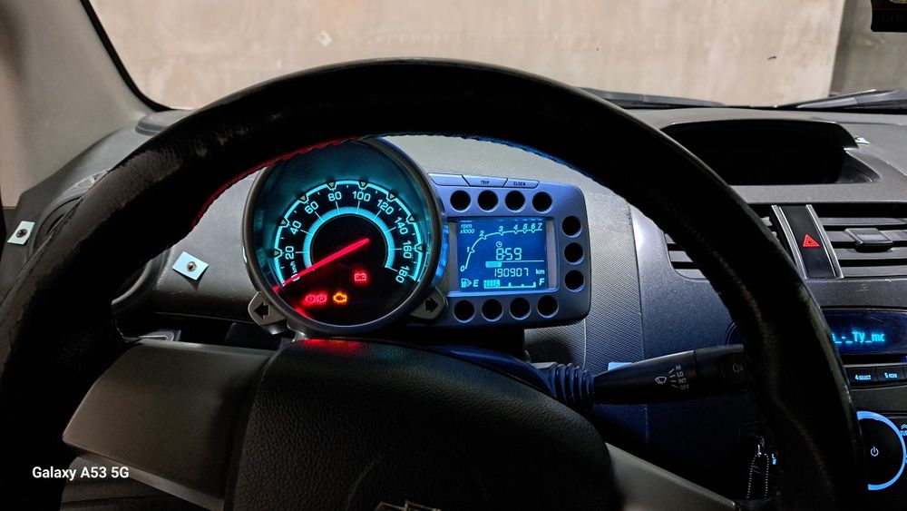 Chevrolet Spark 2011 — 6