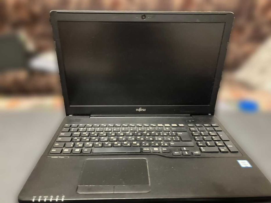 Лаптоп Fujitsu LifeBook A556 - Intel Core i5-6200U 1TB-SSD