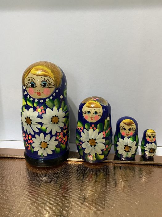 Матрешки деревянные