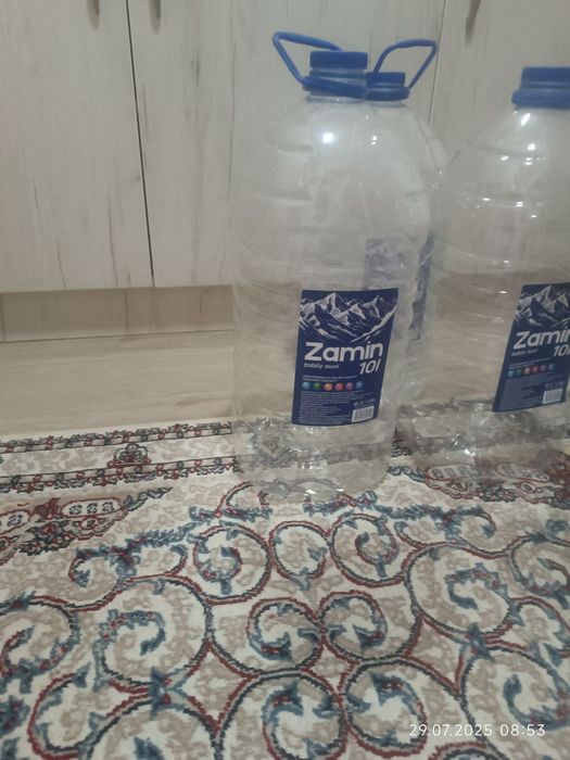 10 литрлик баклажка сотамиз (продаем баклажки 10 литровые)