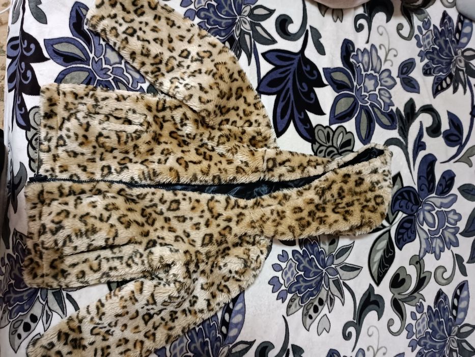 Детский плюшевый полушубок