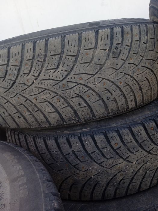 Продам резину на 16-17 и 18