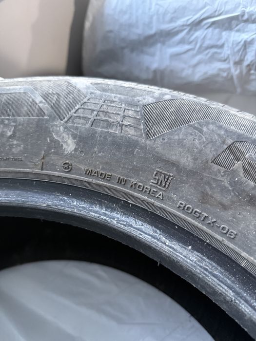 Продам комплект шин