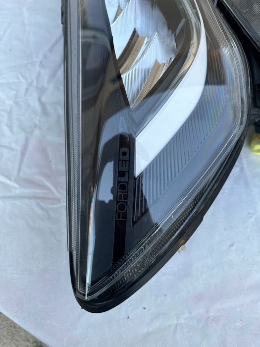 Faruri full led ford focus 4 facelift.nx7b-13e015-cd.nx7b-13014-cf.