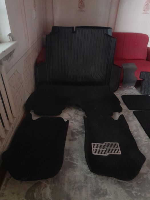 Коврик onix почти новая