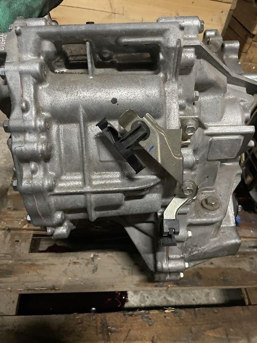 Автоматична скоростна кутия Тойота C-HR (skorosti C-HR)