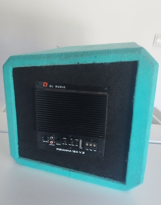 Саббуфер DL audio piranha 12A v2