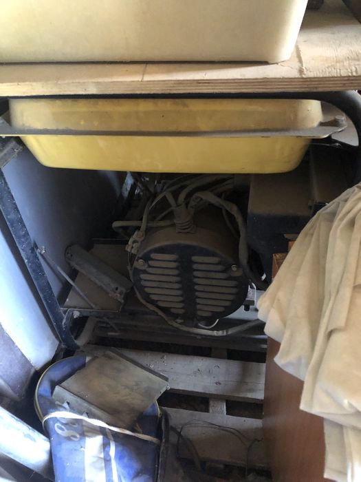 Продам дизельный генератор рабочий 380В