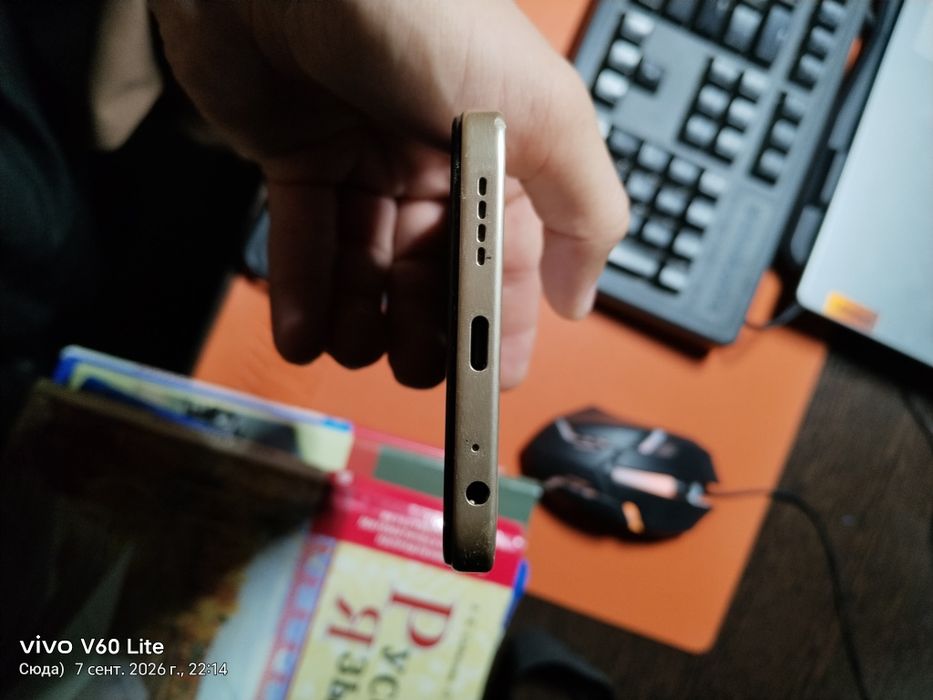 Infinix smart 9 срочно, торг кто предложит сразу отдам