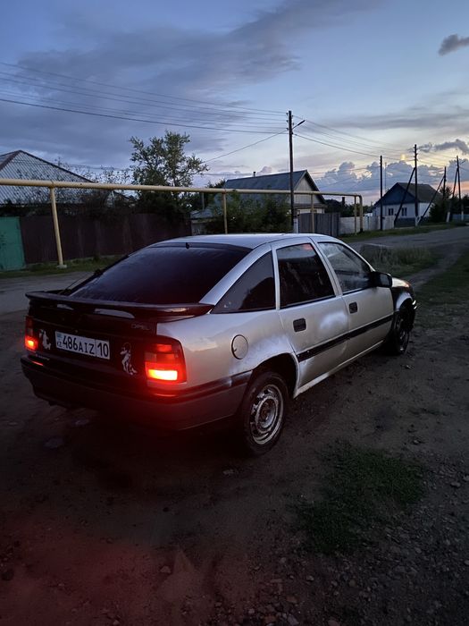 Опель вектра а…..