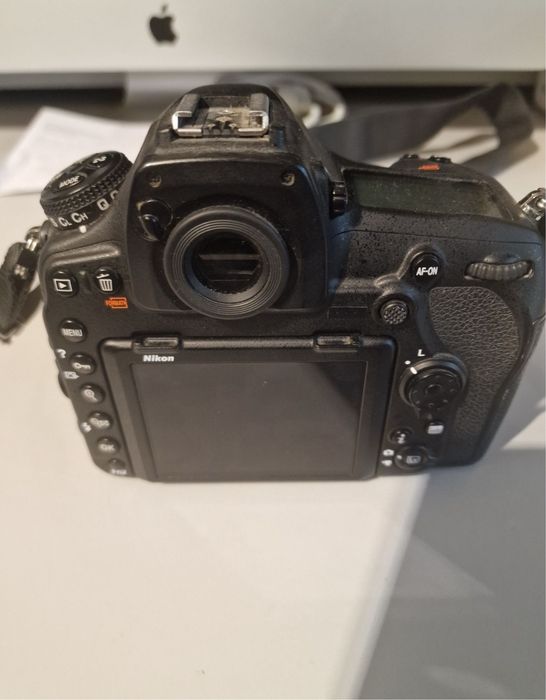 NIKON. D850 + Nikon 24-70 f2,8 ED VR