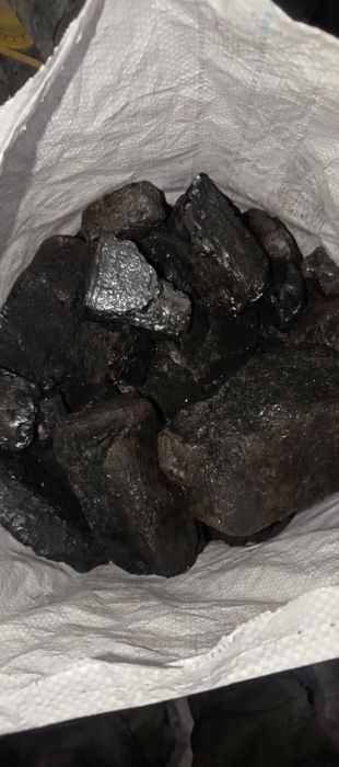 Продаю Уголь в мешках