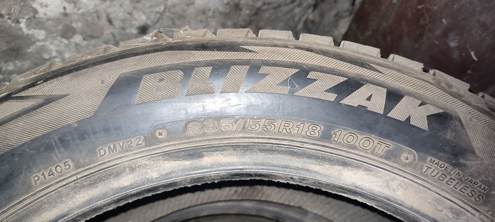 Комплект шин 235/55R18