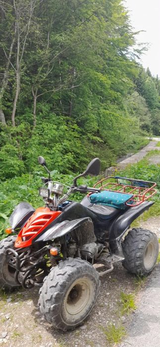 Vând ATV (Pentru piese)