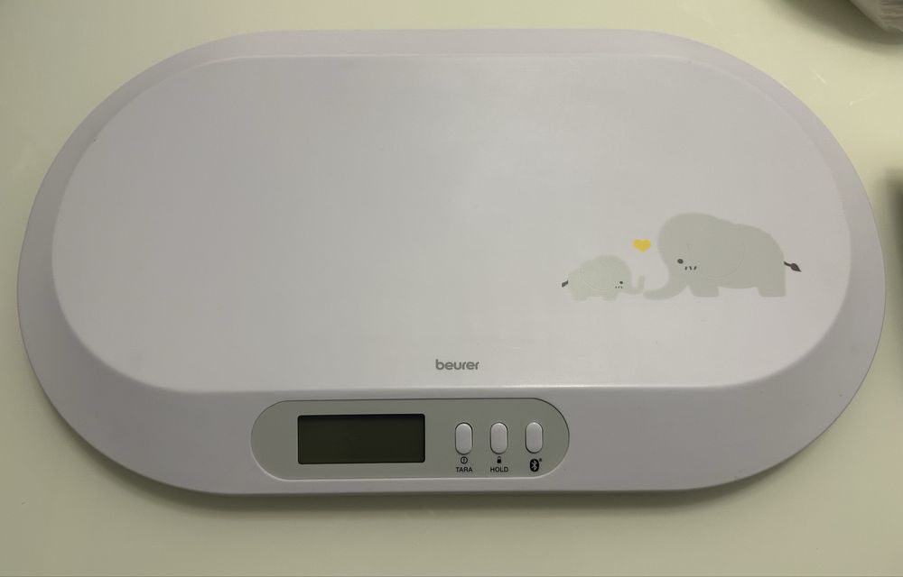 Бебешки кантар(везна)