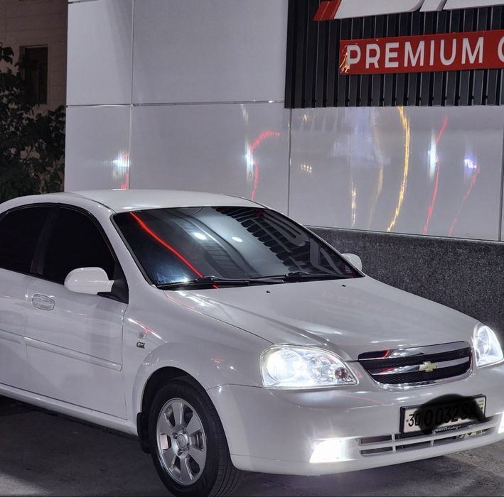 Lacetti 1.8 2011