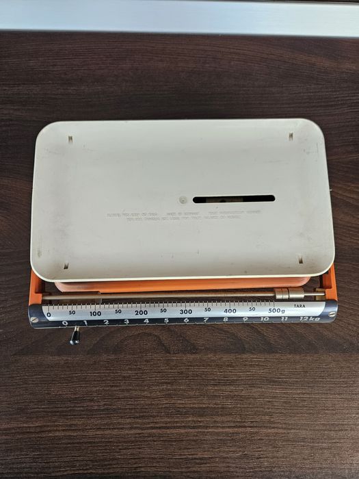 Ретро везна-кантар