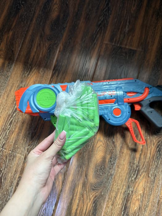 Бластер Нёрф флип32