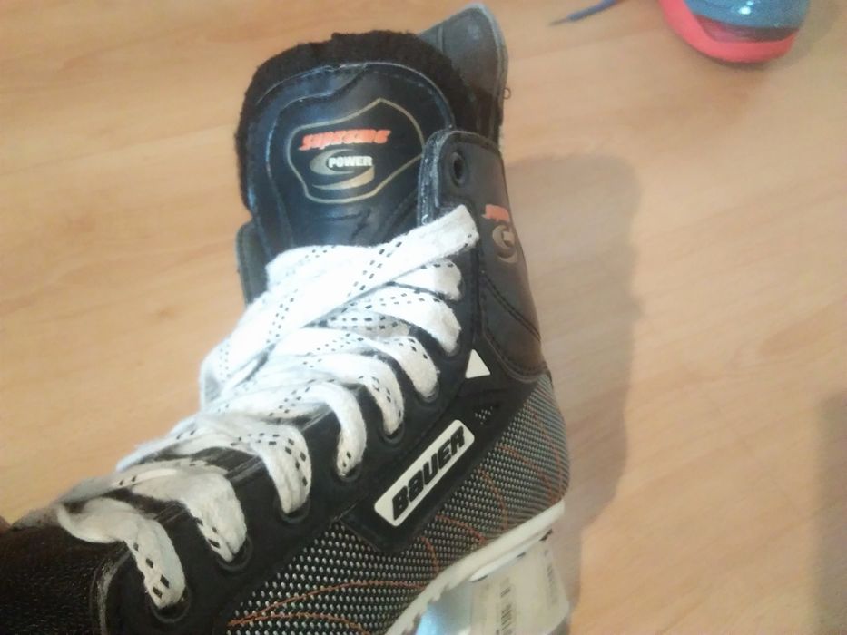 Зимни кънки за пързаляне  Ном. 36-40  и за хокей Ном 26, 27, .29, 39 и